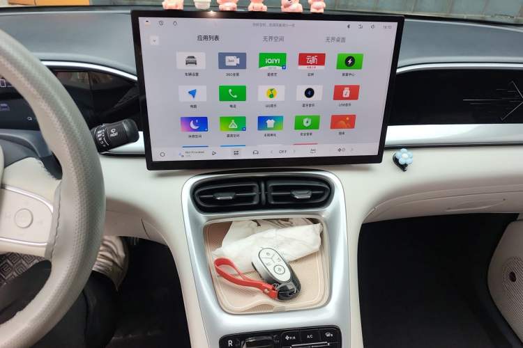 Used Geely Galaxy Geome 2025 310km Dream Edition Audio And AC Panel