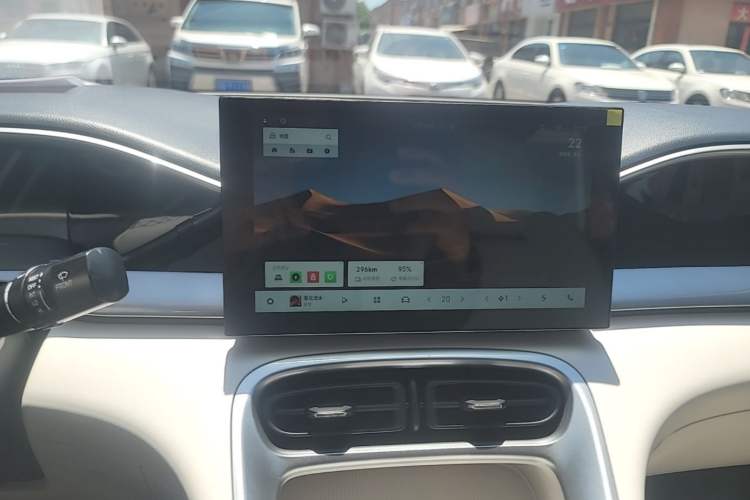 Used Geely Galaxy Geome 2025 310km Youth Edition Audio And AC Panel