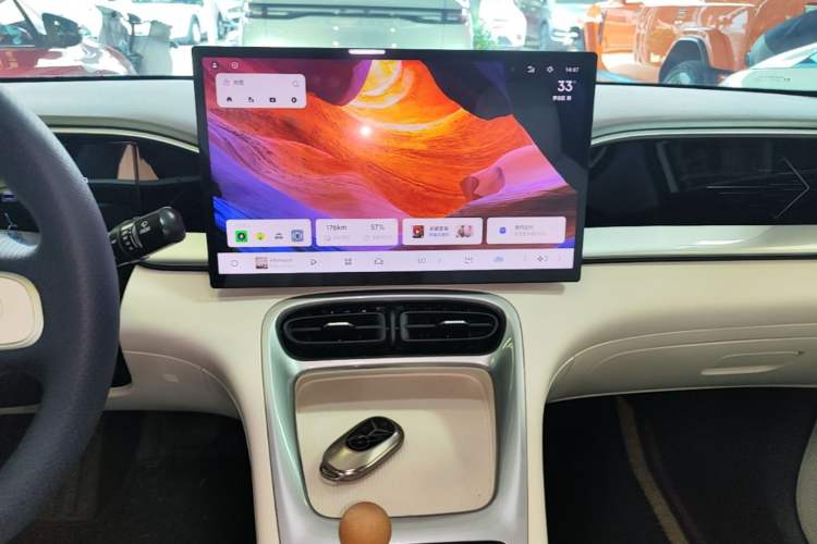 Used Geely Galaxy Geome 2025 310km Dream Edition Audio And AC Panel