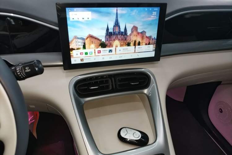 Used Geely Galaxy Geome 2025 310km Youth Edition Audio And AC Panel