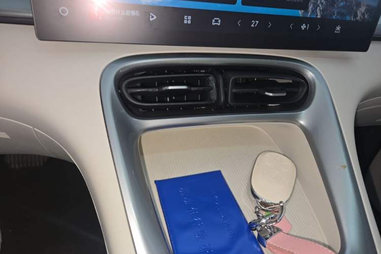 Used Geely Galaxy Geome 2025 UP 410km Exploration Edition Audio And AC Panel