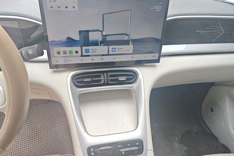 Used Geely Galaxy Geome 2025 UP 410km Exploration Edition Audio And AC Panel