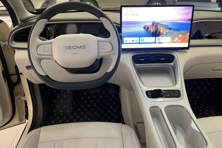 Used Geely Galaxy Geome 2025 310km Dream Edition Audio And AC Panel