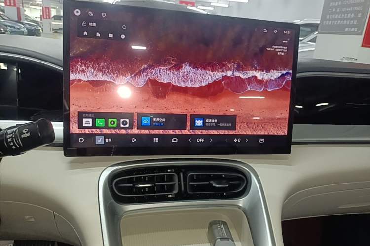 Used Geely Galaxy Geome 2025 310km Dream Edition Audio And AC Panel