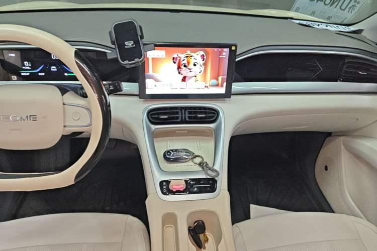 Used Geely Galaxy Geome 2025 310km Youth Edition Audio And AC Panel