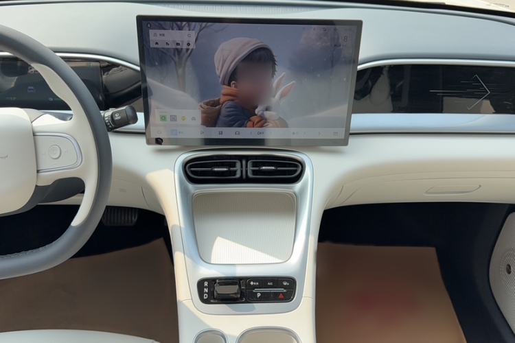 Used Geely Galaxy Geome 2025 310km Dream Edition Audio And AC Panel
