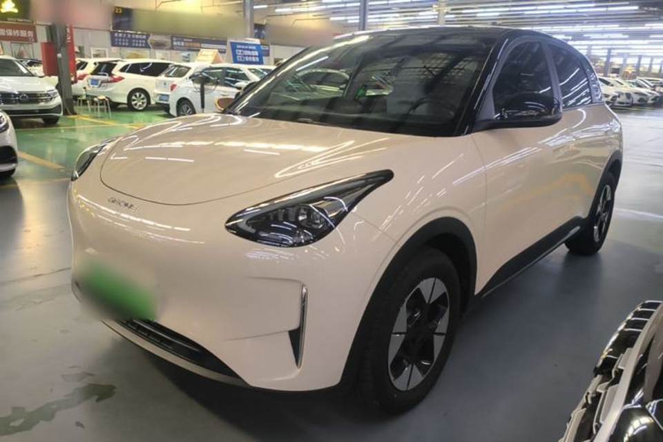 Geely Galaxy Geome 2025
