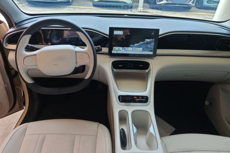Used Geely Galaxy Geome 2025 310km Youth Edition Center Console