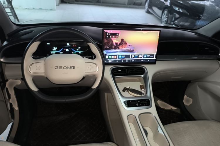 Used Geely Galaxy Geome 2025 310km Dream Edition Center Console