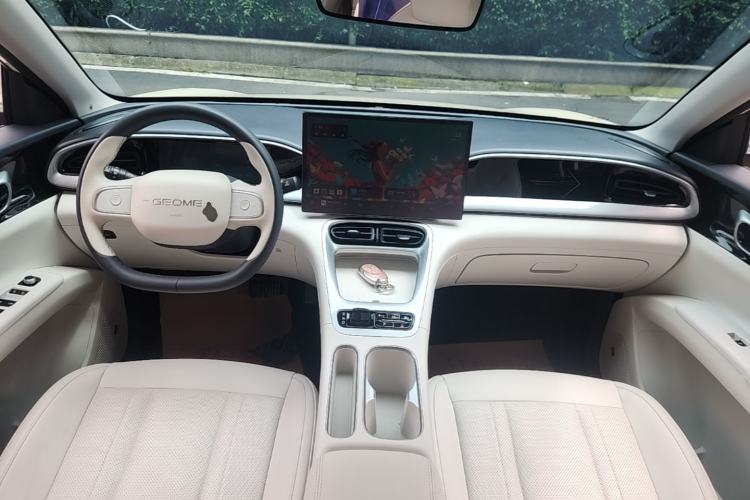 Used Geely Galaxy Geome 2025 310km Dream Edition Center Console