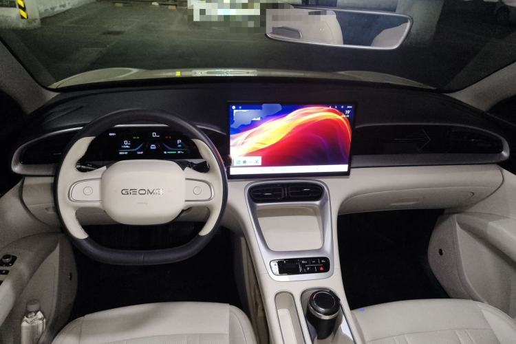 Used Geely Galaxy Geome 2025 UP 410km Exploration Edition Center Console
