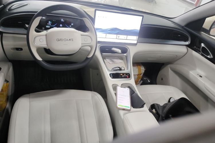 Used Geely Galaxy Geome 2025 310km Dream Edition Center Console
