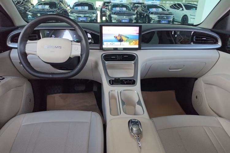 Used Geely Galaxy Geome 2025 310km Youth Edition Center Console