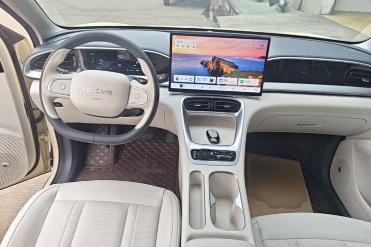 Used Geely Galaxy Geome 2025 310km Dream Edition Center Console