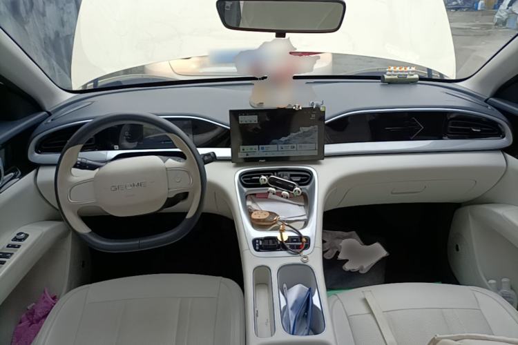 Used Geely Galaxy Geome 2025 310km Youth Edition Center Console