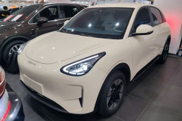 Used Geely Galaxy Geome 2025 UP 410km Exploration Edition