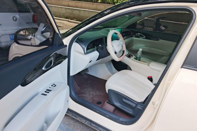 Used Geely Galaxy Geome 2025 310km Dream Edition Driver Seat