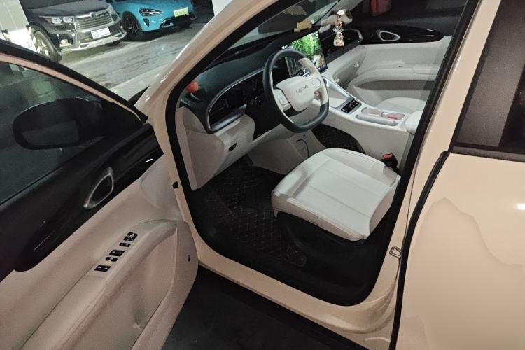 Used Geely Galaxy Geome 2025 UP 410km Exploration Edition Driver Seat