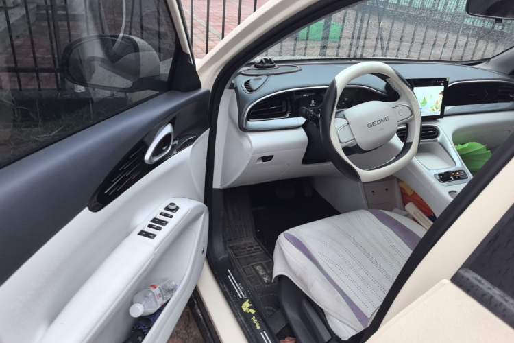 Used Geely Galaxy Geome 2025 310km Youth Edition Driver Seat