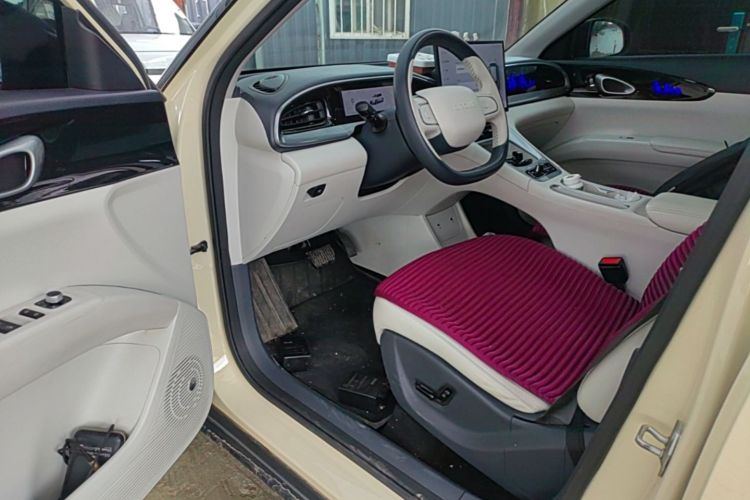 Used Geely Galaxy Geome 2025 UP 410km Exploration+ Edition Driver Seat