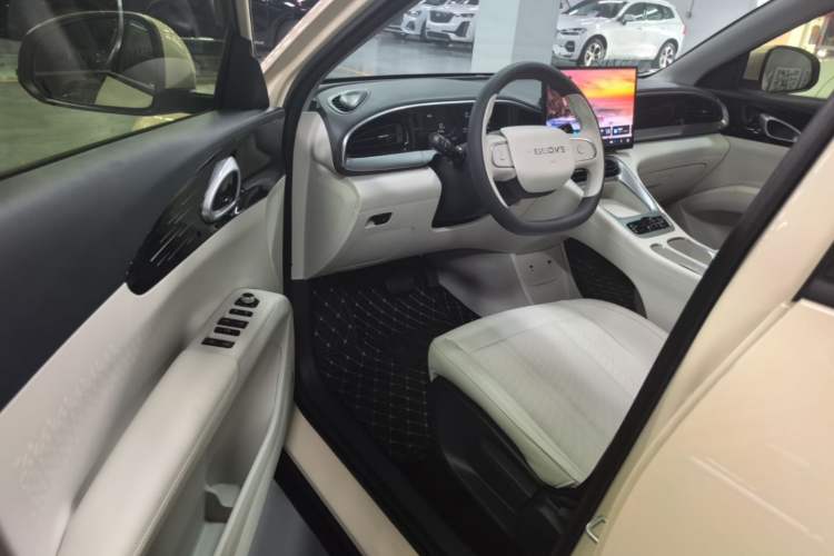 Used Geely Galaxy Geome 2025 310km Dream Edition Driver Seat