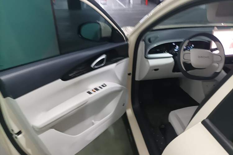 Used Geely Galaxy Geome 2025 310km Dream Edition Driver Seat