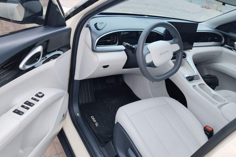 Used Geely Galaxy Geome 2025 310km Dream Edition Driver Seat