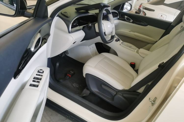 Used Geely Galaxy Geome 2025 310km Dream Edition Driver Seat