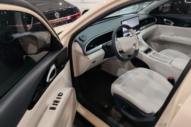 Used Geely Galaxy Geome 2025 UP 410km Exploration Edition Driver Seat
