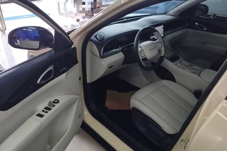 Used Geely Galaxy Geome 2025 310km Youth Edition Driver Seat