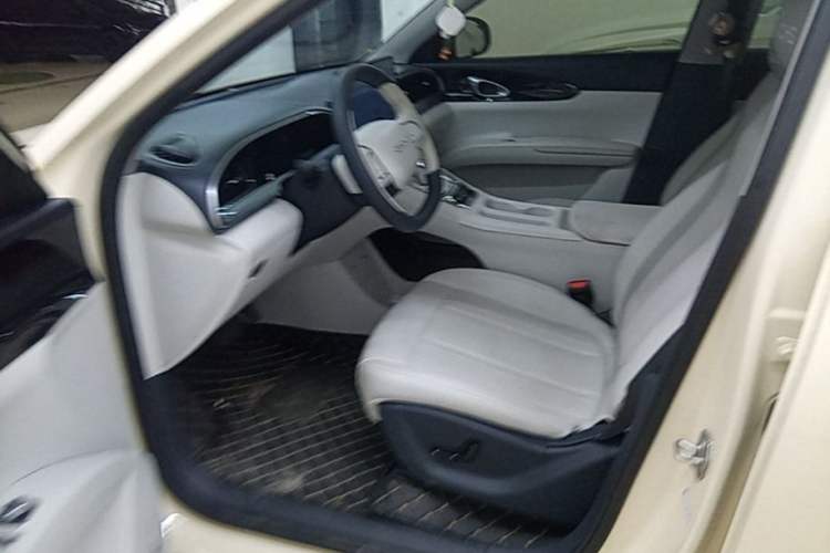 Used Geely Galaxy Geome 2025 UP 410km Exploration Edition Driver Seat