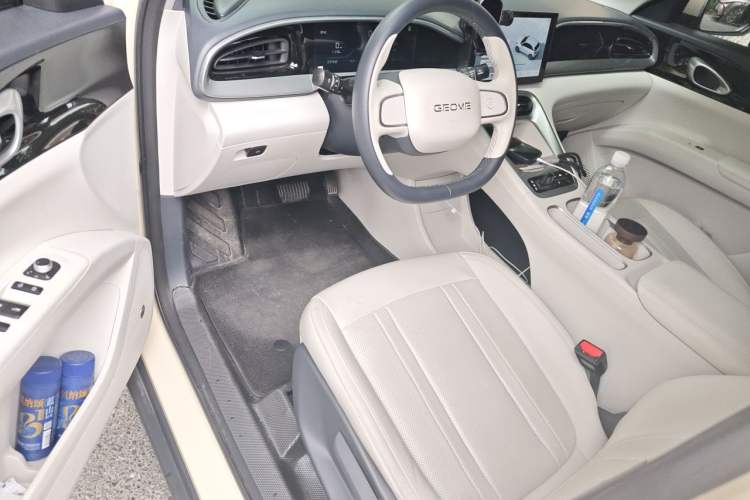 Used Geely Galaxy Geome 2025 310km Youth Edition Driver Seat