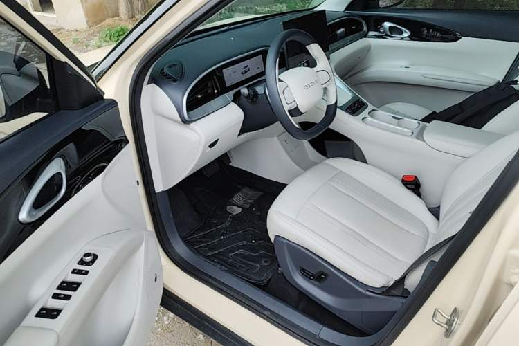 Used Geely Galaxy Geome 2025 UP 410km Exploration+ Edition Driver Seat
