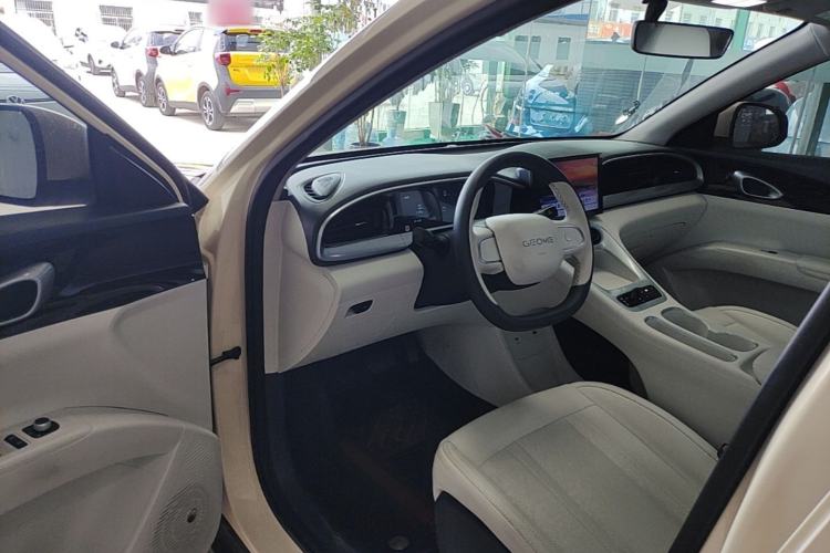 Used Geely Galaxy Geome 2025 410 km Free Version Driver Seat