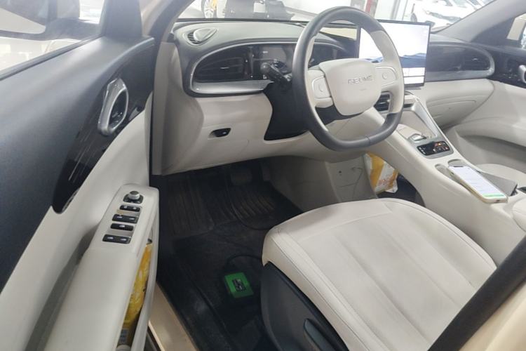 Used Geely Galaxy Geome 2025 310km Dream Edition Driver Seat