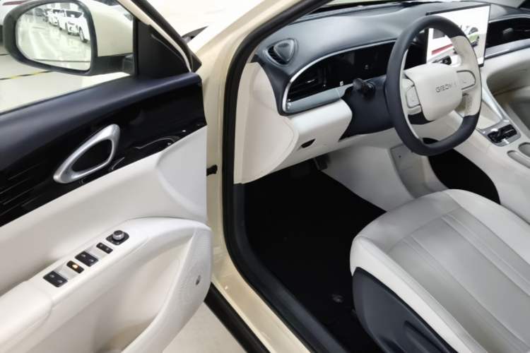 Used Geely Galaxy Geome 2025 310km Dream Edition Driver Seat