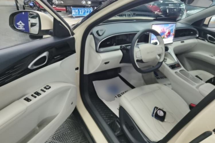 Used Geely Galaxy Geome 2025 UP 410km Exploration Edition Driver Seat