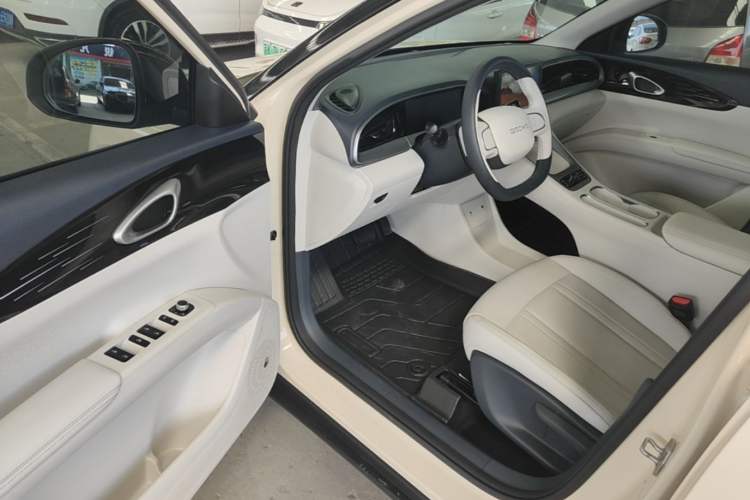 Used Geely Galaxy Geome 2025 310km Youth Edition Driver Seat