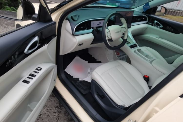 Used Geely Galaxy Geome 2025 UP 410km Exploration+ Edition Driver Seat