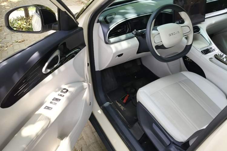 Used Geely Galaxy Geome 2025 310km Dream Edition Driver Seat