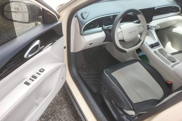 Used Geely Galaxy Geome 2025 310km Youth Edition Driver Seat