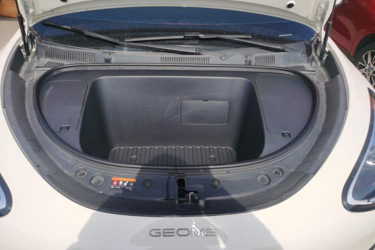 Used Geely Galaxy Geome 2025 310km Youth Edition Engine Bay