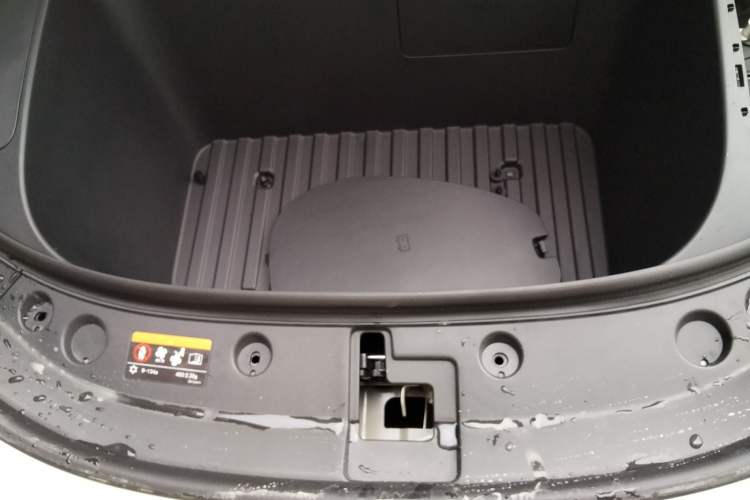 Used Geely Galaxy Geome 2025 310km Youth Edition Engine Bay