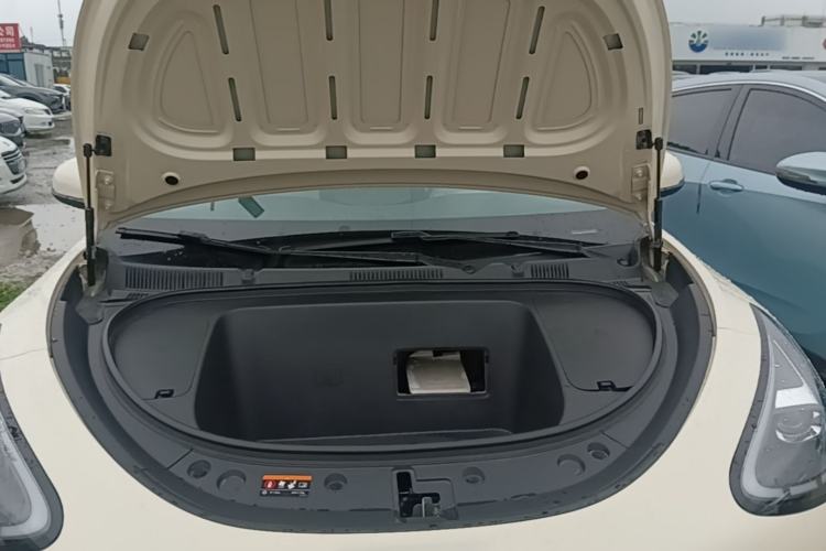 Used Geely Galaxy Geome 2025 UP 410km Exploration Edition Engine Bay