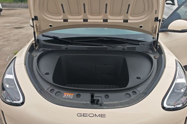 Used Geely Galaxy Geome 2025 310km Youth Edition Engine Bay