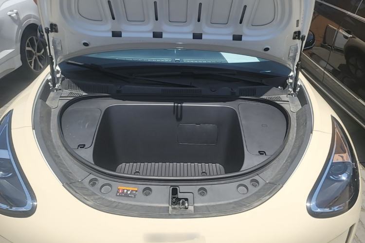Used Geely Galaxy Geome 2025 310km Youth Edition Engine Bay