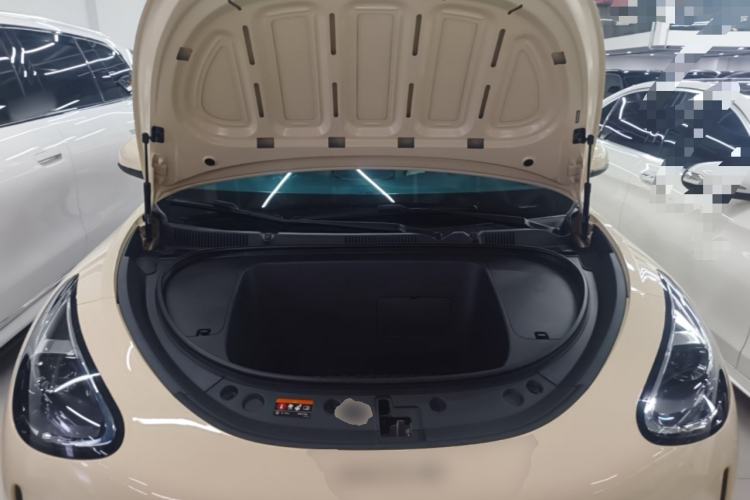 Used Geely Galaxy Geome 2025 410 km Free Version Engine Bay