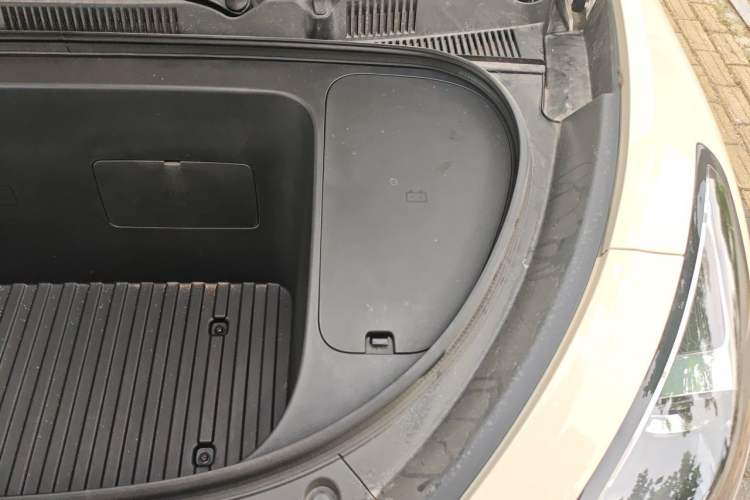 Used Geely Galaxy Geome 2025 310km Youth Edition Engine Bay Left