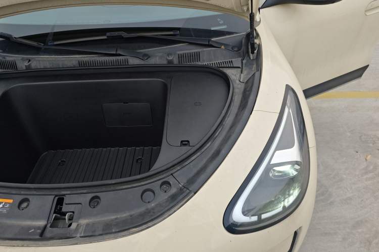 Used Geely Galaxy Geome 2025 310km Dream Edition Engine Bay Left