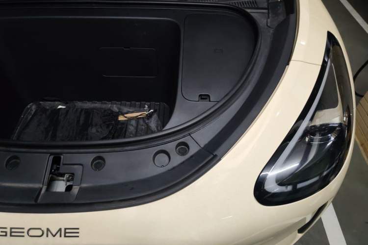 Used Geely Galaxy Geome 2025 UP 410km Exploration Edition Engine Bay Left